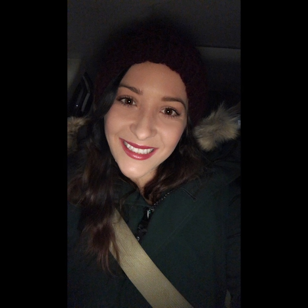 Meet your Posher, Angelica